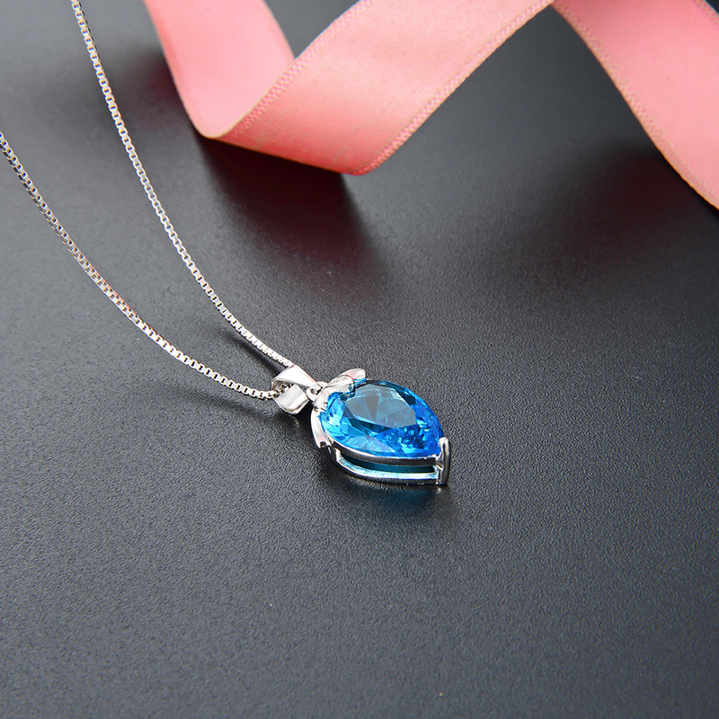 Colgante de accesorios en forma de gota para mujer Corea del Sur s925 collar de cristal de plata colgante transfronterizo joyería de moda Cadena de clavícula