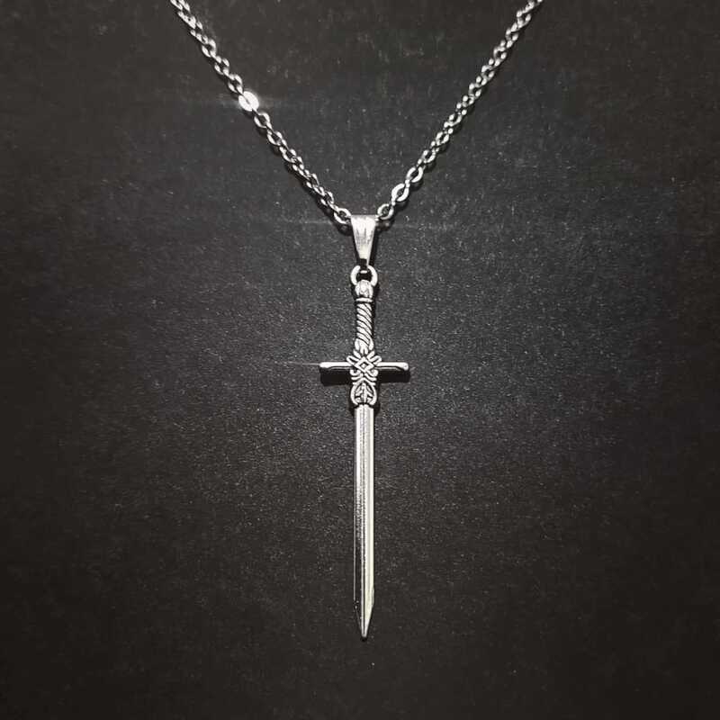 Cross-Border New Style Cross Sword Pendant Necklace for Men and Women, Gothic Dark Alloy Vintage Sword Clavicle Chain, Stainless Steel Chain