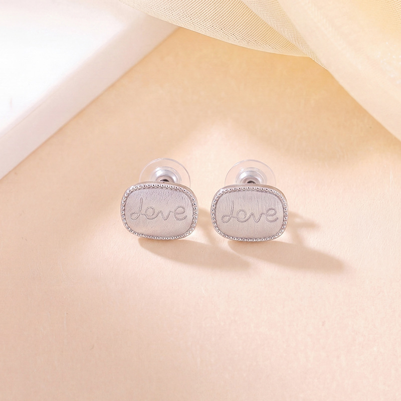 Kiểu dáng Một màu bạc