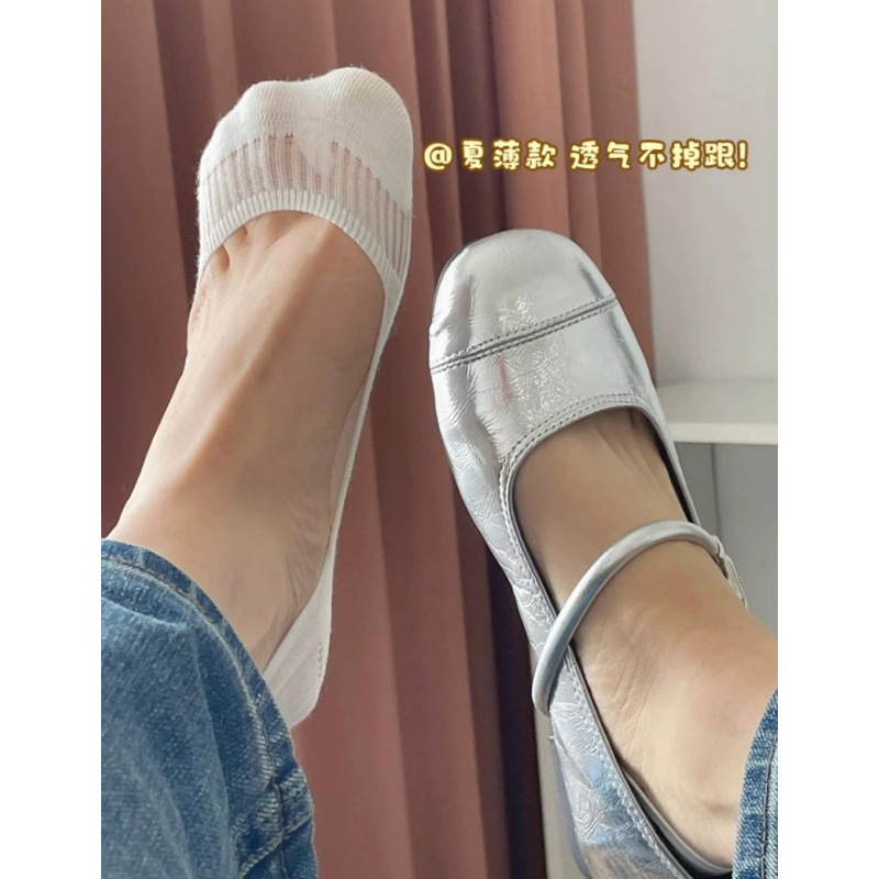 White Socks for Women, Summer Thin Mesh Breathable Low-Cut Non-Slip No-Show Socks for Flats and High Heels White Socks for Women, Summer Thin Mesh Breathable Low-Cut Non-Slip No-Show Socks for Flats and High Heels