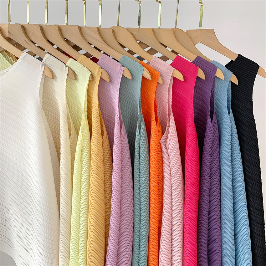 三宅流プリーツトップス レディース イレギュラーTシャツ ラウンドネック ノースリーブ ニッチ 快適 カジュアル ファッション 多用途