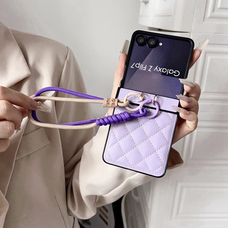 Capa para Samsung 7, compatível com Z Flip 6/5, com almofada de ar, costura em padrão diamante, cobertura total e alça de mão com eixo central._voghion.com