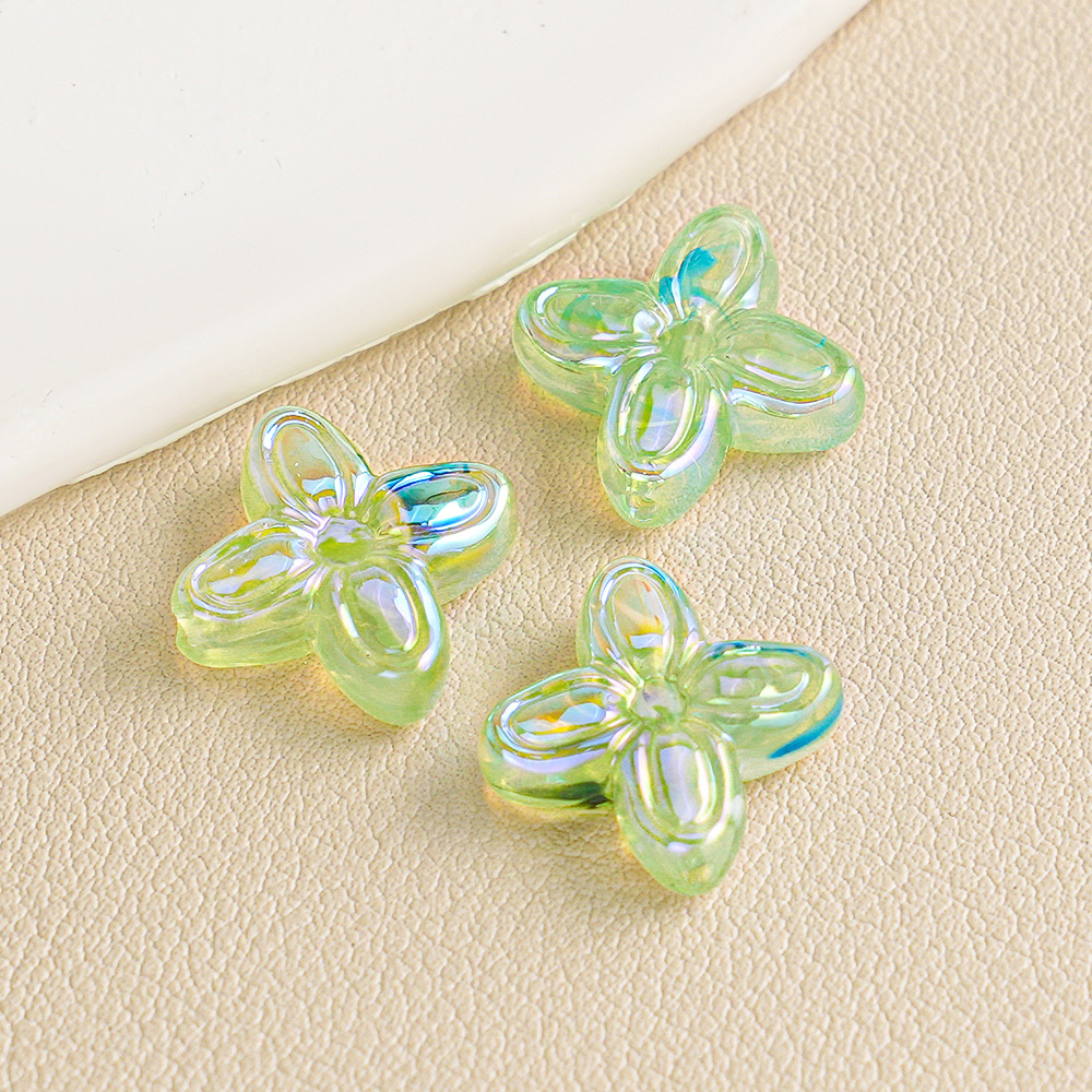 Cadena para teléfono móvil con cuentas de trébol de cuatro hojas transparente Heidi Cloud, cuentas sueltas para pulseras DIY, accesorios, piezas pequeñas, lote suelto de ABS