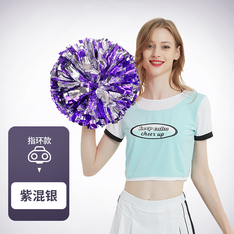 Flor bola de la flor porristas bola de la flor de la mano que sostiene la flor juegos de deportes mano que sostiene apoyos alegría apoyos en stock