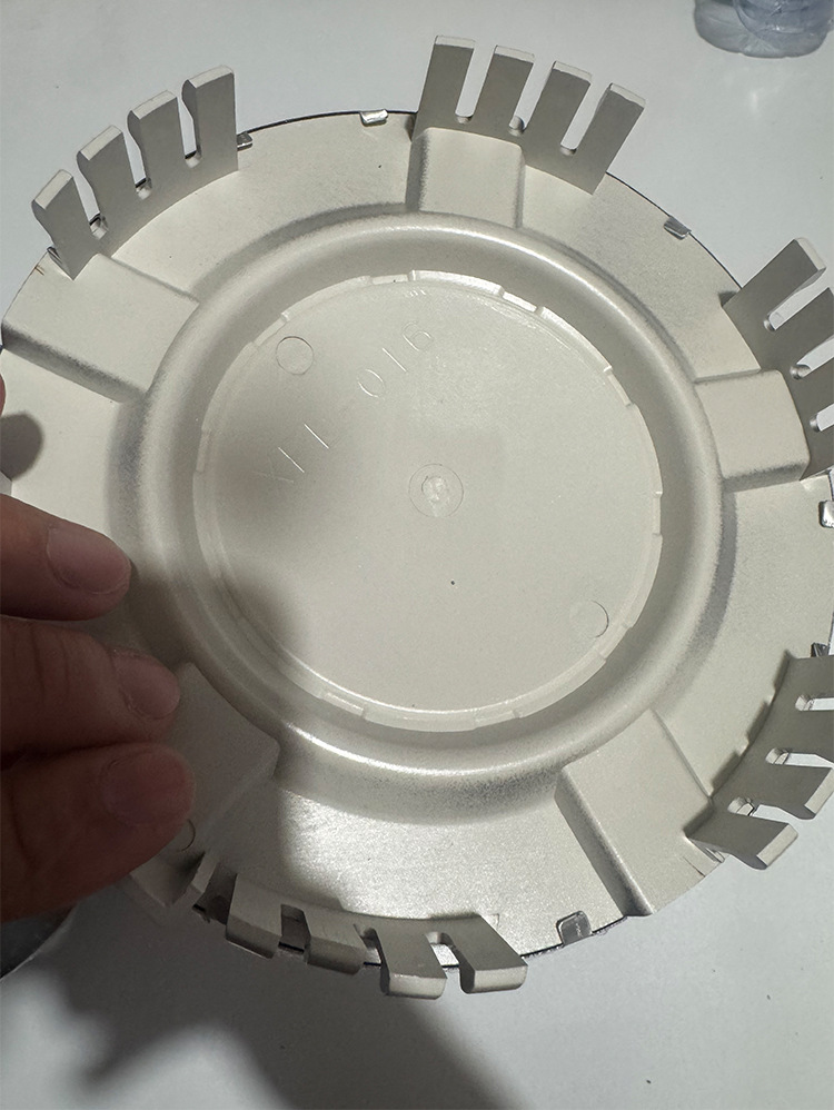 Suitable for Chevrolet Car Wheel Hub Decoration Cover, Wheel Rim Center Cover, Aluminum Wheel Hub Cover, Auto Parts Wheel Hub Emblem