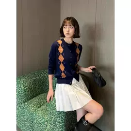 女式针织衫;女式羊毛衫;毛衣