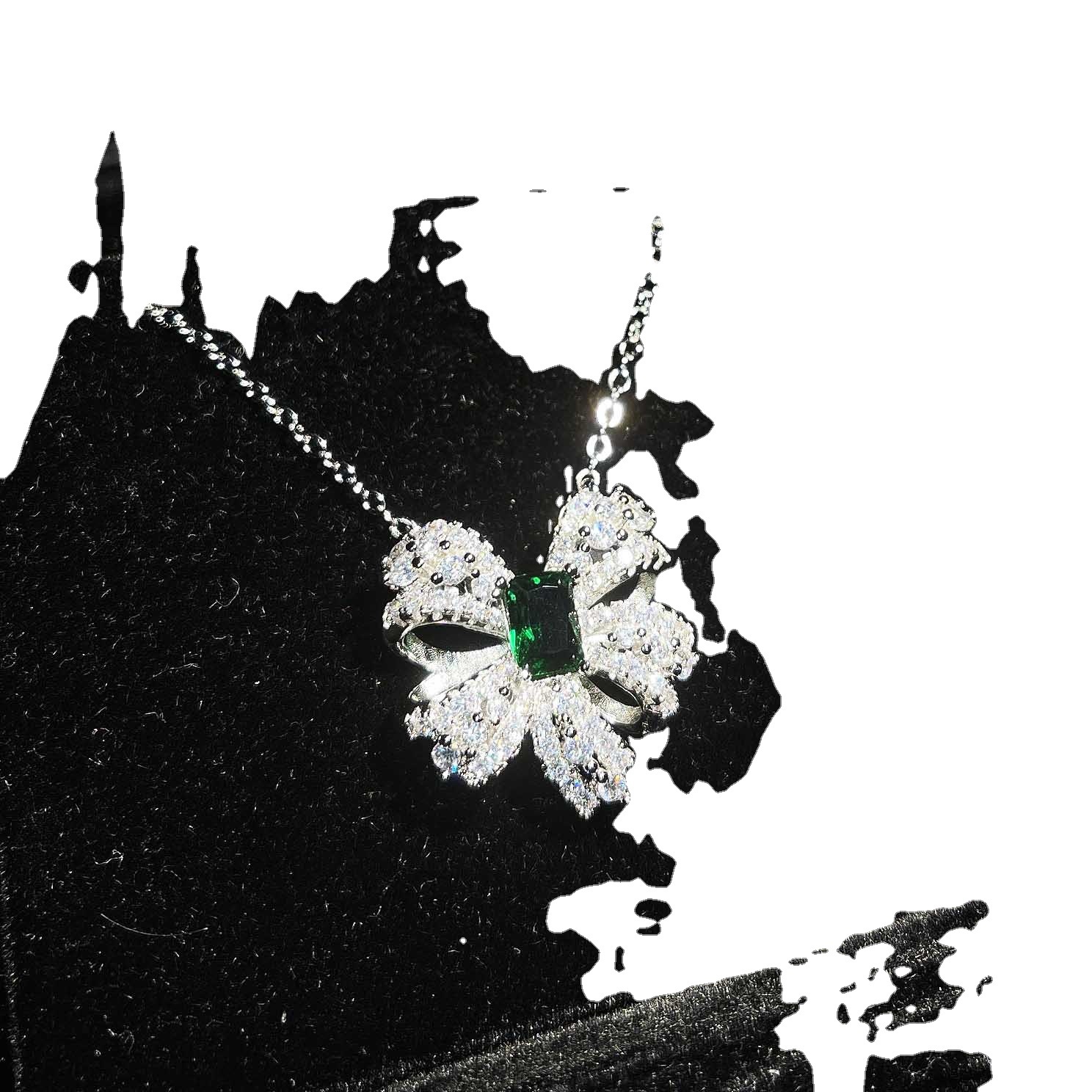 Little Red Book recomendar joyería fina mariposa traje de imitación Esmeralda natural arco collar anillo pendientes