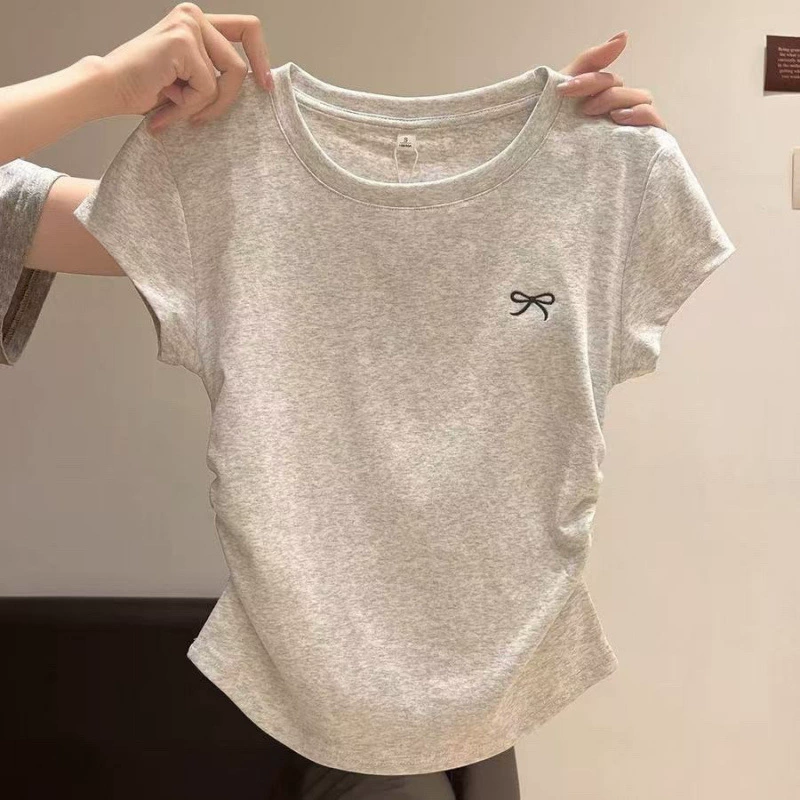 Летний дизайнерский укороченный свитер, круглый воротник, тренд сезона, slim fit