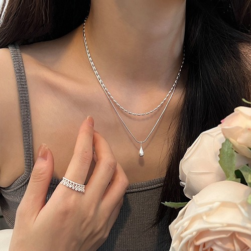 Minimalist Cold Aura Water Drop Pendant Necklace for Women, Fashionable and Personalized, Versatile and Elegant, S925 Silver Double Layer Clavicle Chain Collar Necklace