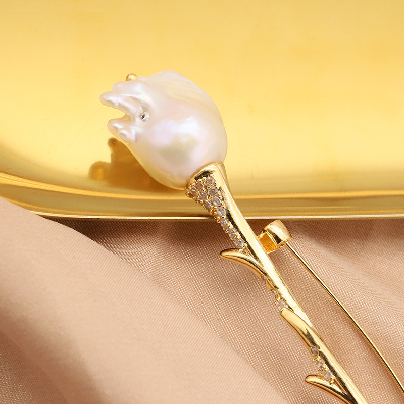 Broche de perlas de agua dulce natural de alto grado nicho pin accesorios elegante nuevo tulipán ramillete chapado en oro de 18K