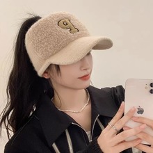 �m�ϸ��RβñŮ�ﶬ���r�б�ůᘿ��������Ůʿ����ë�����ñ��