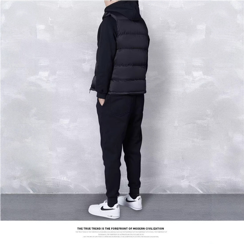 冬の通常の帽子付きの三点セットの男性と格好いいファッション服のスポーツスーツのカジュアルなベストメンズ|undefined