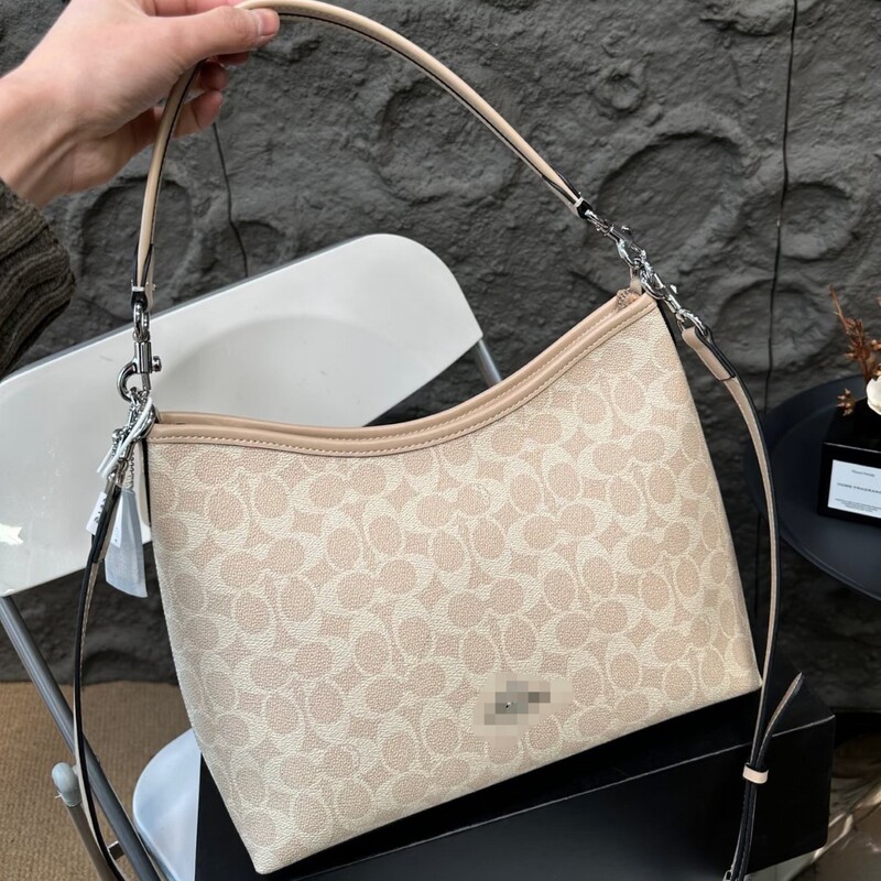 New stylish Laurel hobo bag, classic monogram design, large capacity, C-brand shoulder tote bag for women New stylish Laurel hobo bag, classic monogram design, large capacity, C-brand shoulder tote bag for women