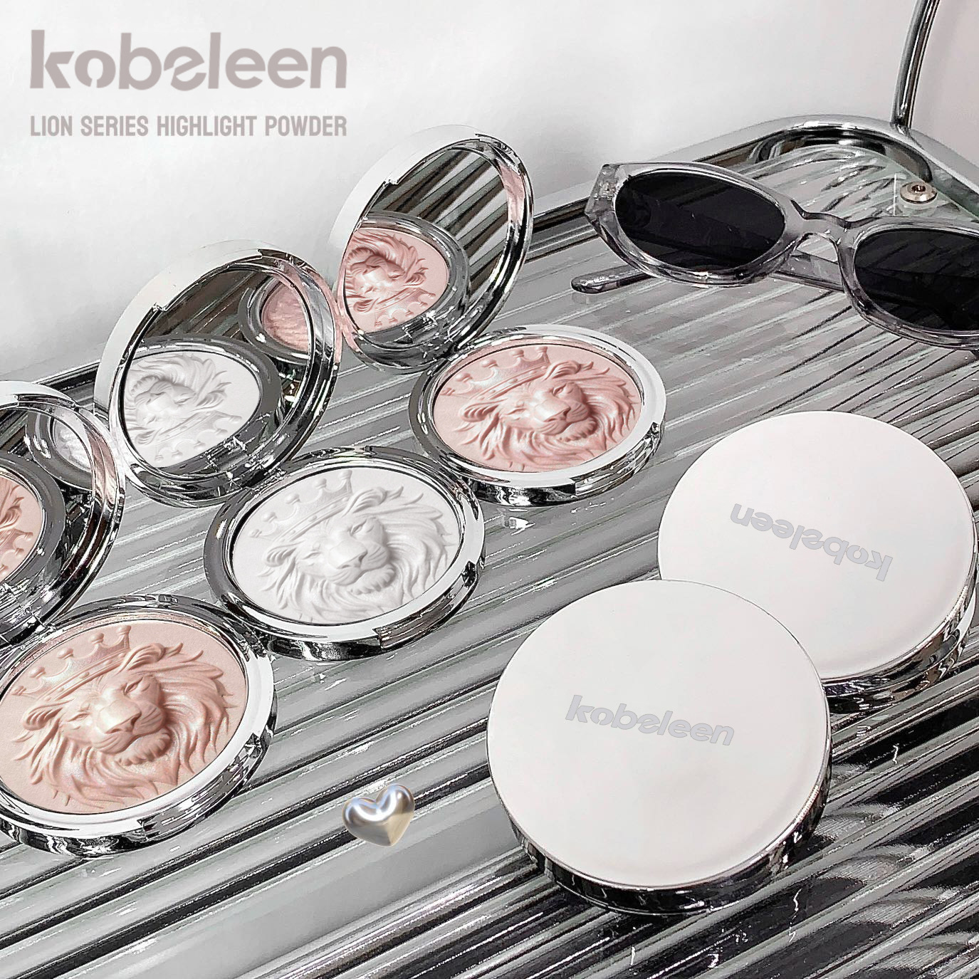 Kobeleen Lion Series Highlighting Powder Potato Mousse Sparkling Clear and Delicate Atmosphere Pearlescent Fine Shimmer Highlighting Palette