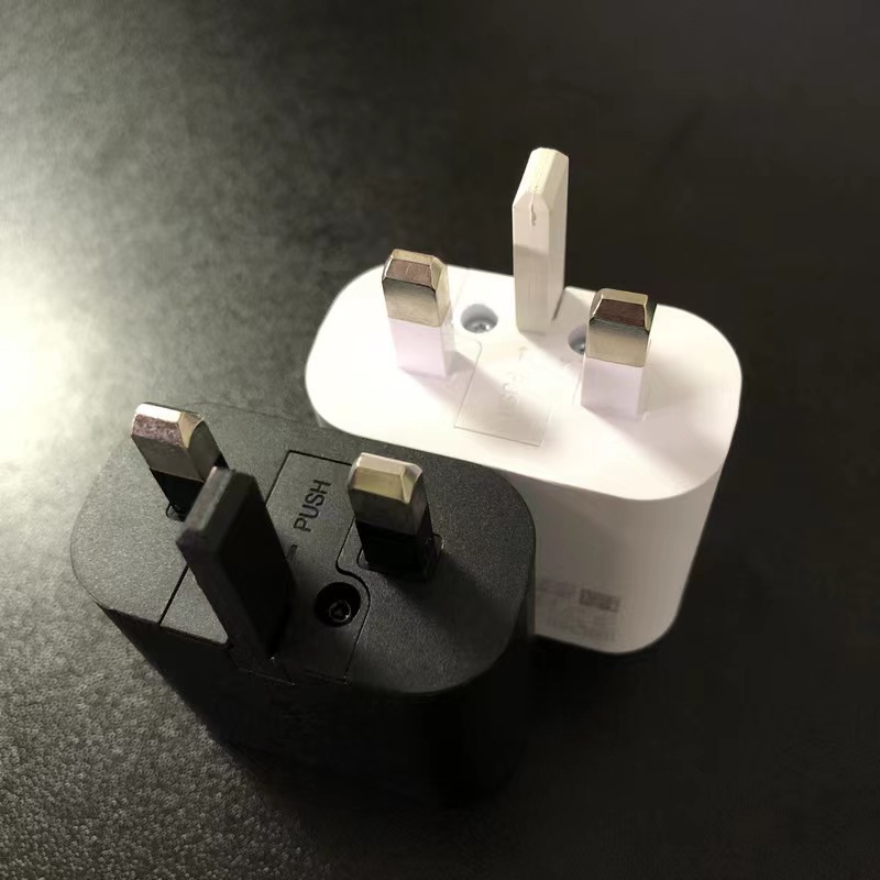 Adecuado para Samsung teléfono móvil cargador rápido cargador estándar británico S8/S10 trípode estándar británico puerto único USB cabeza de carga