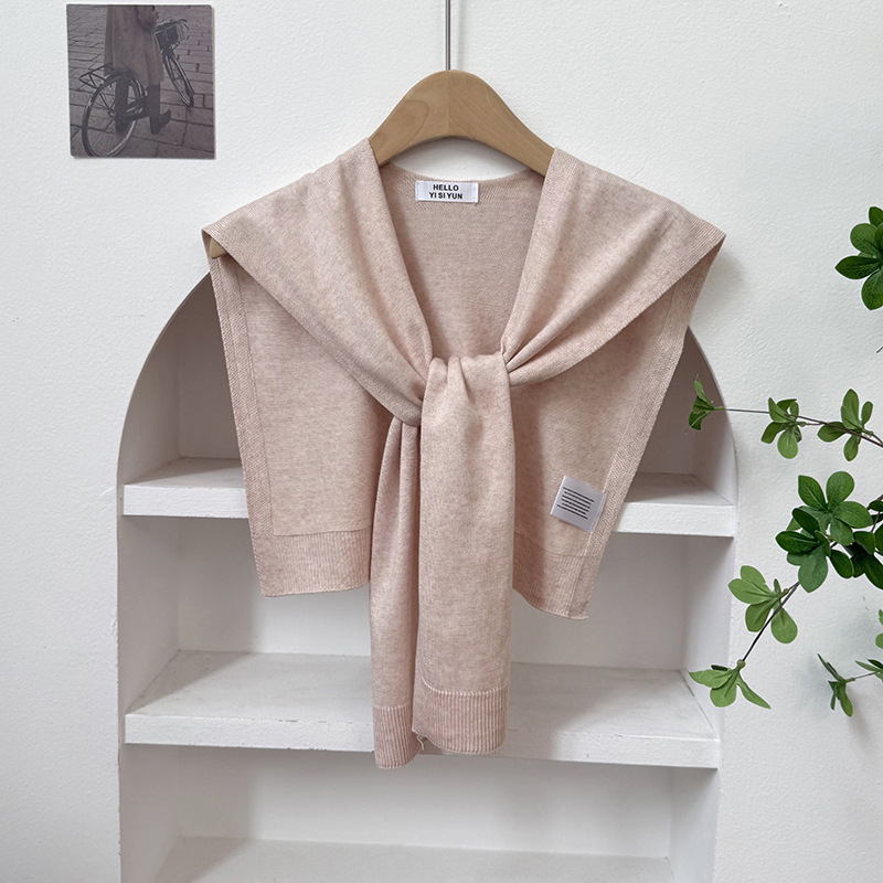 Chal de punto para mujer, versión coreana de primavera y verano, nuevo chal de lana de color sólido de alta gama con cuello falso para habitaciones con aire acondicionado.