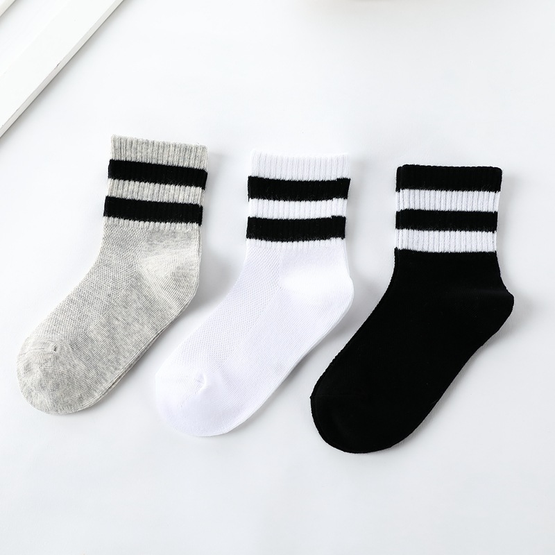 Children's Socks for Primary School Students, Thin Mesh Combed Cotton Breathable Mid-Tube Socks for Older Children, Sports Anti-Odor Socks, Antibacterial and Anti-Odor