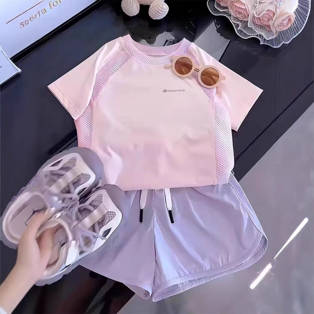 Traje deportivo de verano para niñas 2025 nuevos pantalones cortos de secado rápido transpirables de seda de hielo coreano para niños Traje casual de dos piezas