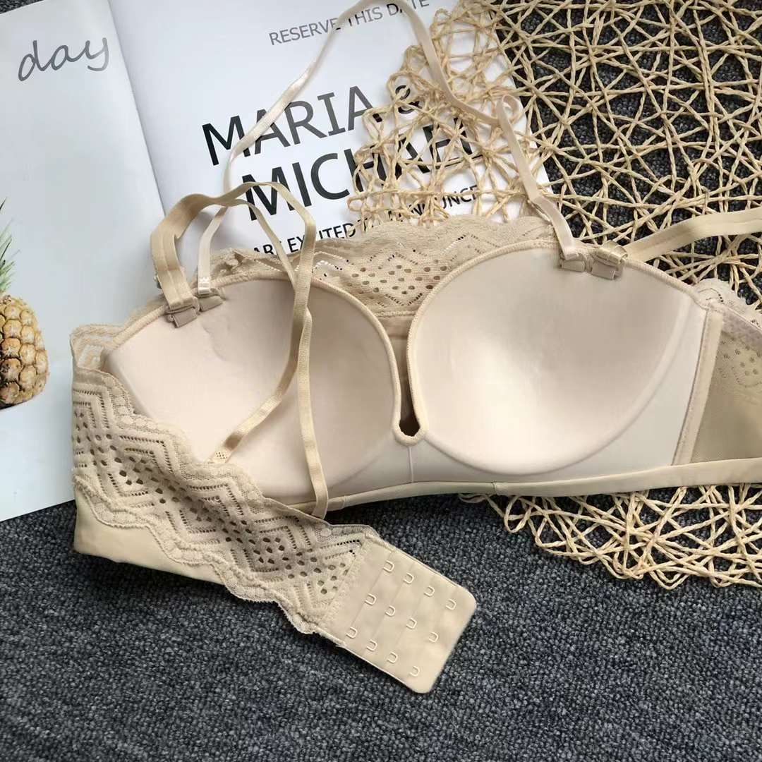 Nueva colección de pecho push-up ajustable de tres pechos cómoda sin costura inalámbrica superior delgada inferior ropa interior gruesa sujetador de las mujeres