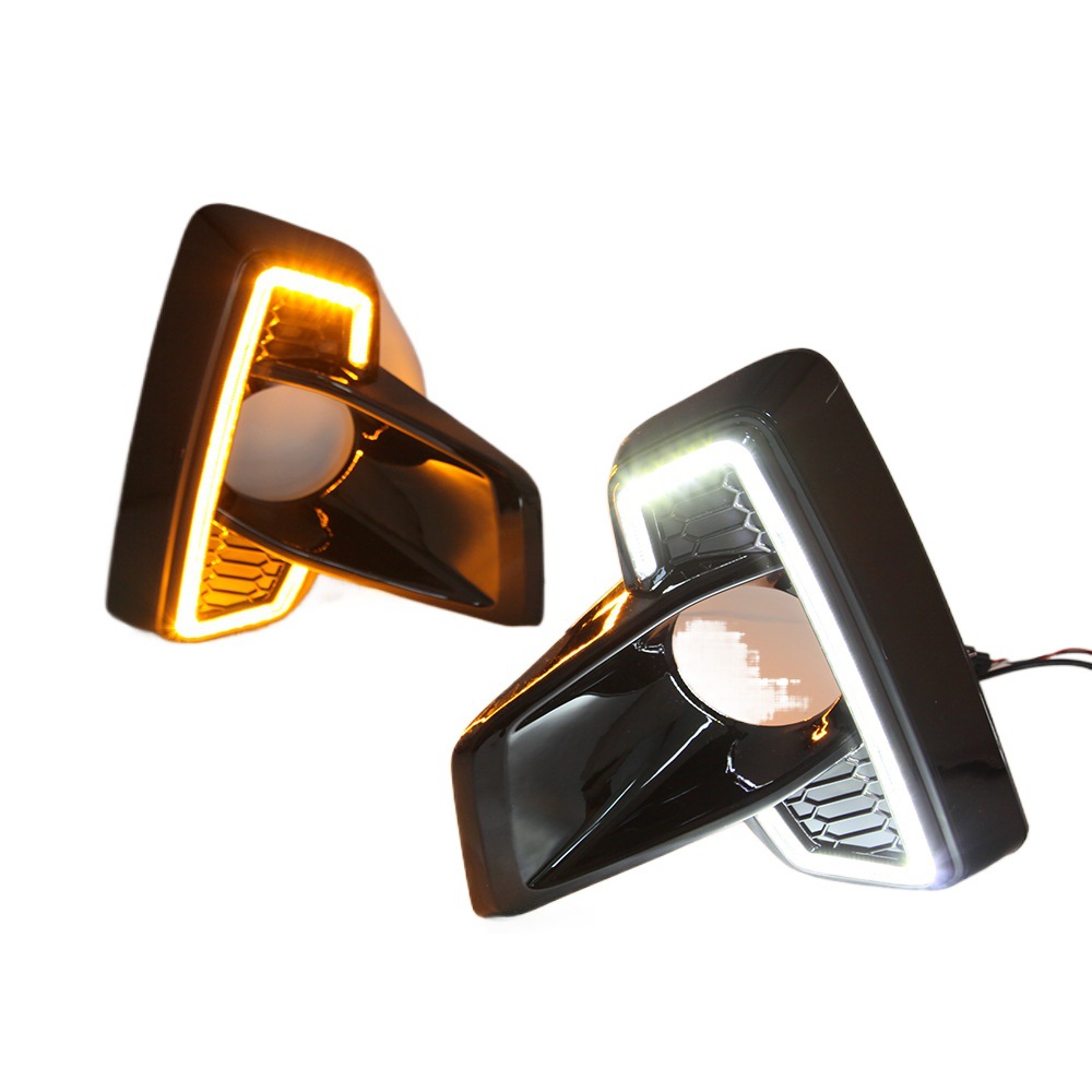 Adecuado para 18-19 Toyota HELAX luz diurna luz delantera parachoques luz LED