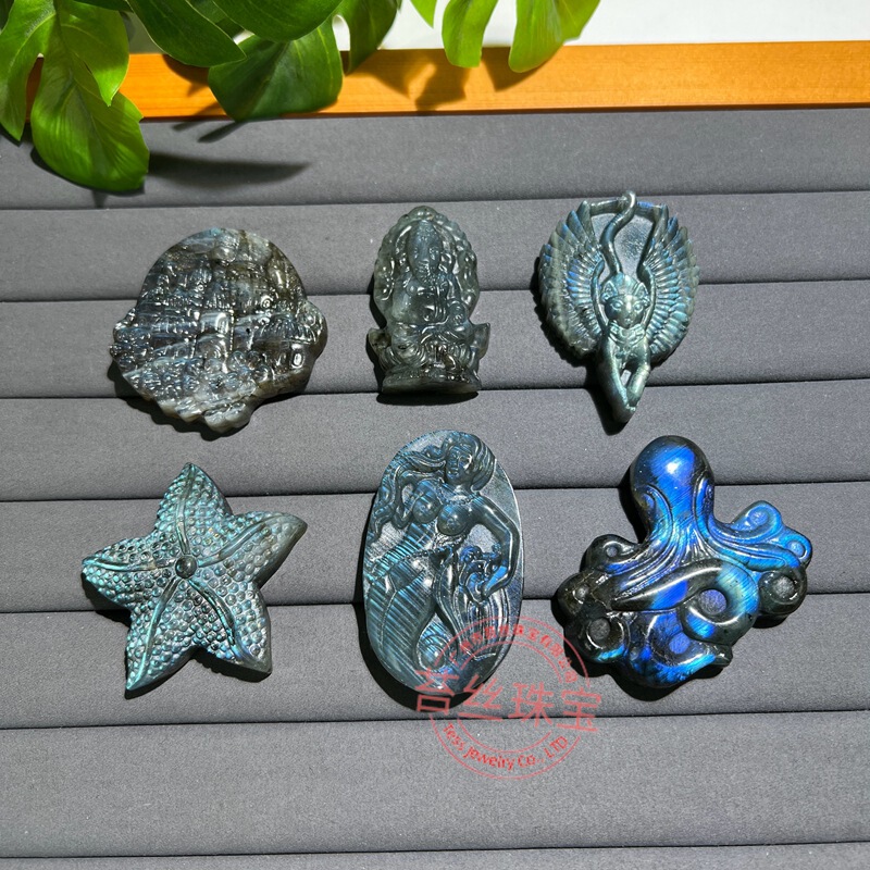 Wholesale Natural Moonstone Pendant Carving Ornaments Nine-Tailed Fox DIY Cross-Border Jewelry Sweater Chain Crystal Starfish
