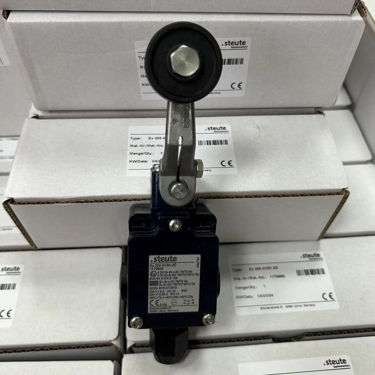 德国STEUTE 带安全功能 Ex 355 4V3H 2Ö 全新原装正品