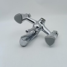 �羳������ԡ���^ԡ�����ˮ���^���bϴ����ԡ��ˮ�y���׻������b