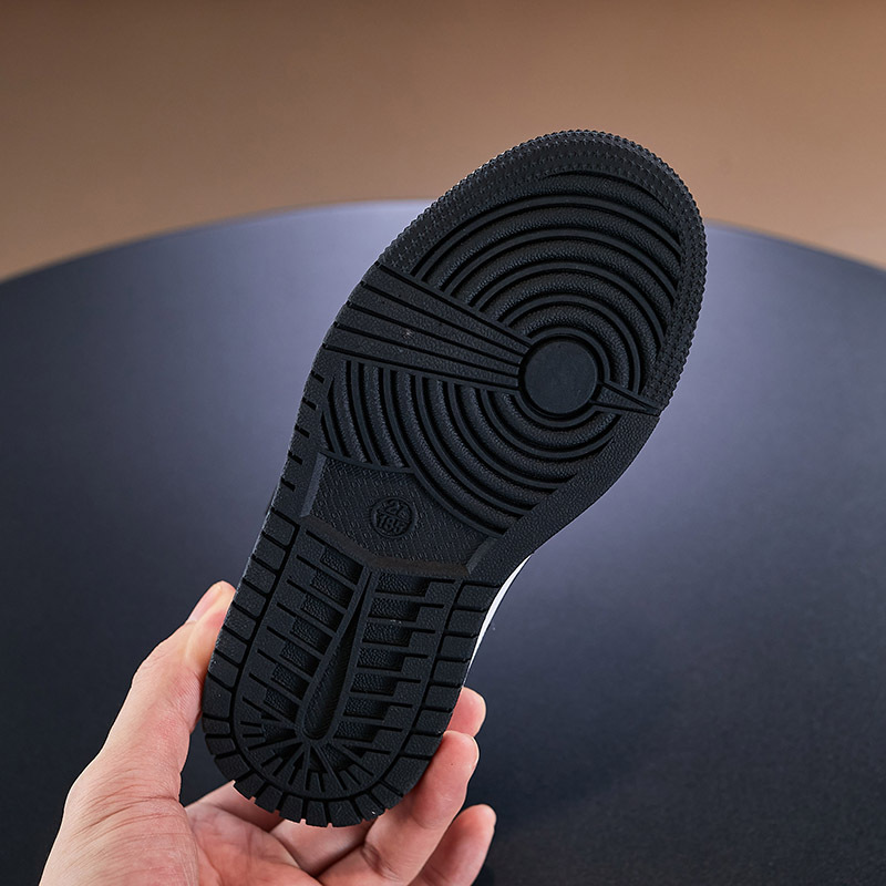 Barnskor 2023 höst och vinter nya barnbasketskor mode trend pojkar casual skor flickor höga toppar_voghion.com