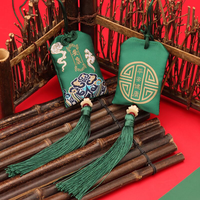 中国風のお守り香袋、祈願刺繍入り香袋、護身福袋、御守り、工場卸売|undefined