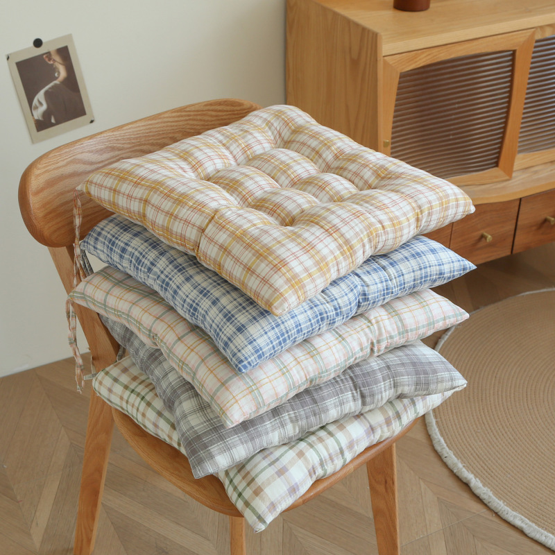 Plaid Cushion New Winter Thickened Warm Office Sedentary Chair Cushion Home Non-Slip Student Butt Cushion