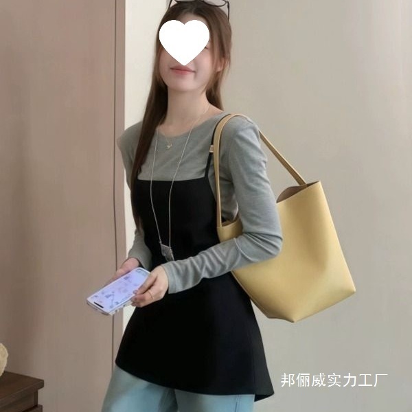 2025年圆领灰色长袖上衣叠穿背心套装女小众别致收腰外搭吊带裙子|undefined
