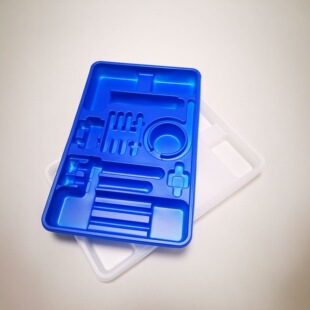 �бPPET�����е����ľ߹�ˇƷ��ӮaƷ����С���߰��b�к��ռ{