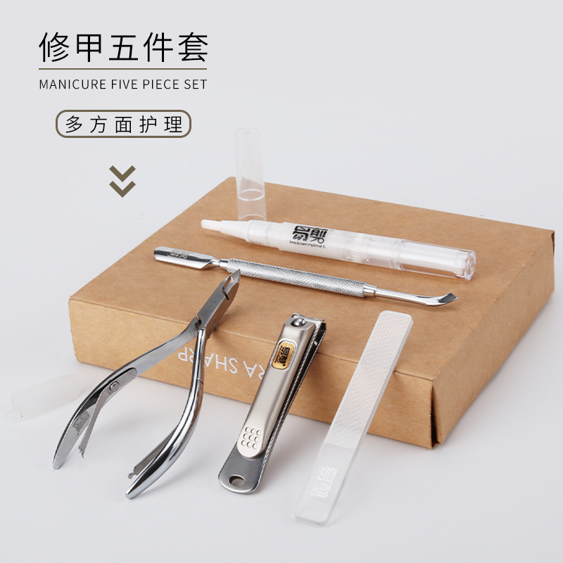Softener for manicure