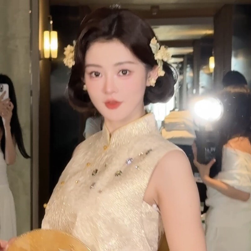 新しい森スタイルの花嫁のウェディングドレス、花の花輪、レトロなヘッドバンド、新しい中国風のチャイナドレス、スーパーフェアリーハンドメイドアクセサリー|undefined