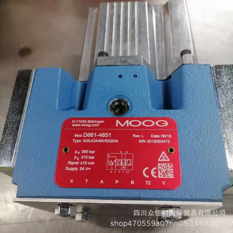 D951-2033-10   美国MOOG伺候阀