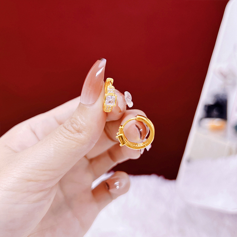 2023 nuevos pendientes de mujer de moda pendientes de aguja de plata incrustados en diamantes de moda todo fósforo multi-estilo opcional fábrica al por mayor