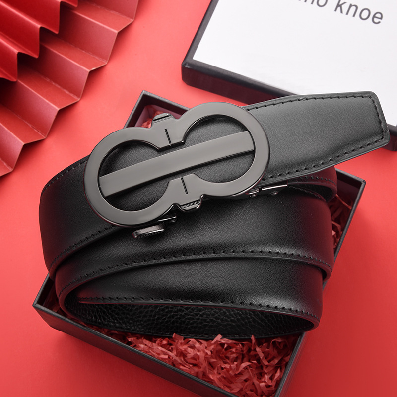 New men’s leather belt with an automatic buckle, featuring lettering, suitable for business and casual wear, a high-end option for young men, and currently in stock New men’s leather belt with an automatic buckle, featuring lettering, suitable for business and casual wear, a high-end option for young men, and currently in stock