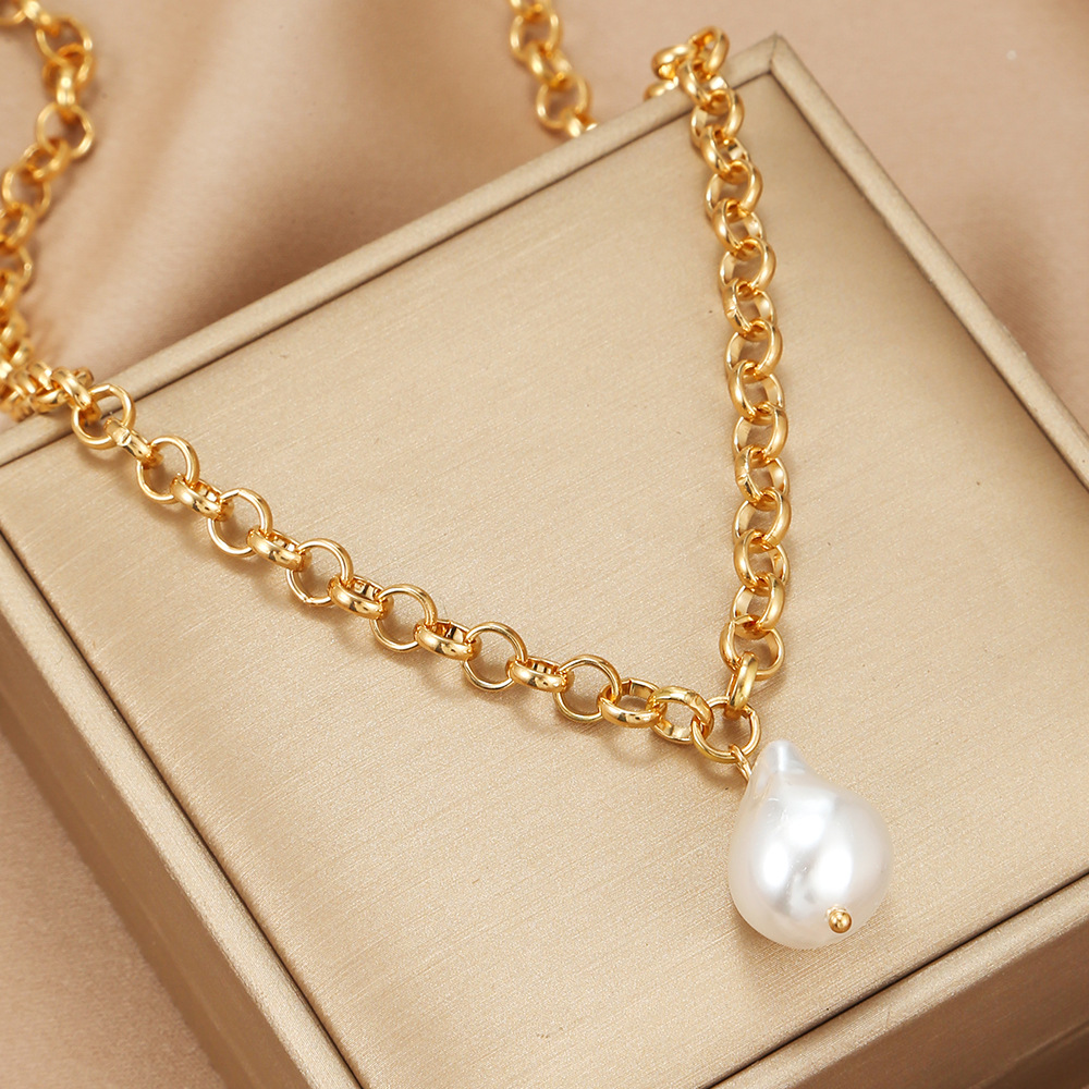 Elegant Geometric Titanium Steel Necklace Inlay Artificial Pearls Stainless Steel Necklaces