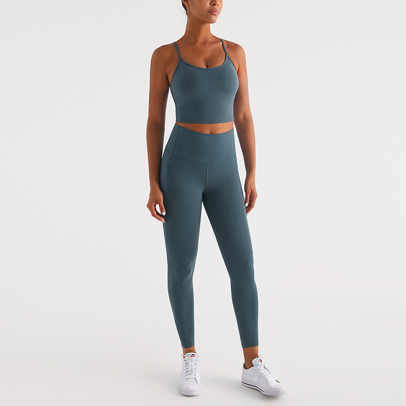Nueva ropa de yoga traje de mujer cepillado desnudo sensación de secado rápido transpirable correr fitness deportes al aire libre ropa interior conjunto de dos piezas