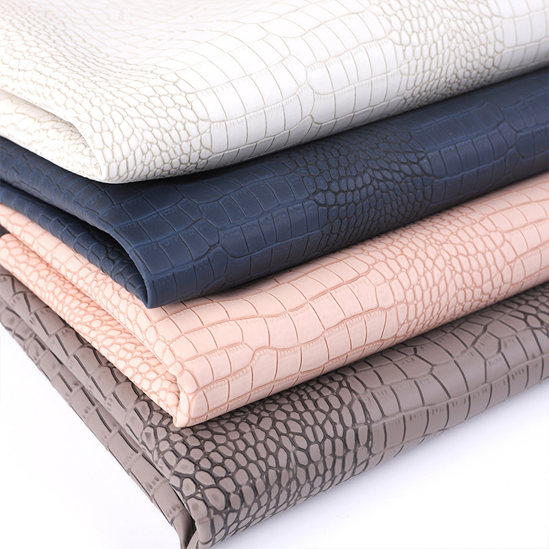 现货哑光双色鳄鱼纹pvc皮革双拉毛布底人造革装饰鞋材箱包皮革
