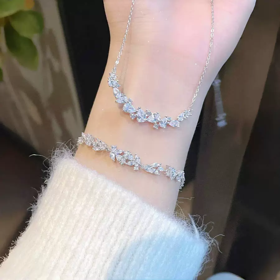 紫藤花赵樱子同款微笑手链女轻奢小众精致高级感送女朋友闺蜜礼物