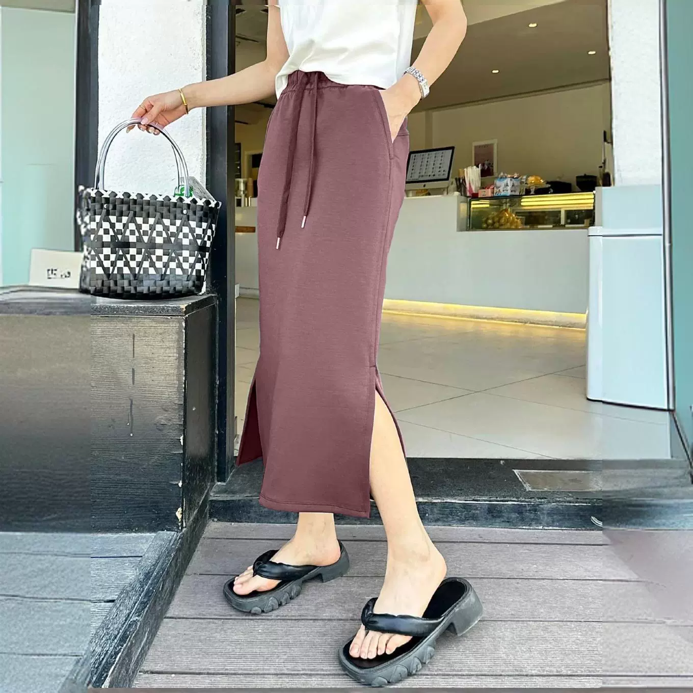 Юбка из эластичного материала для отдыха, с кулиской