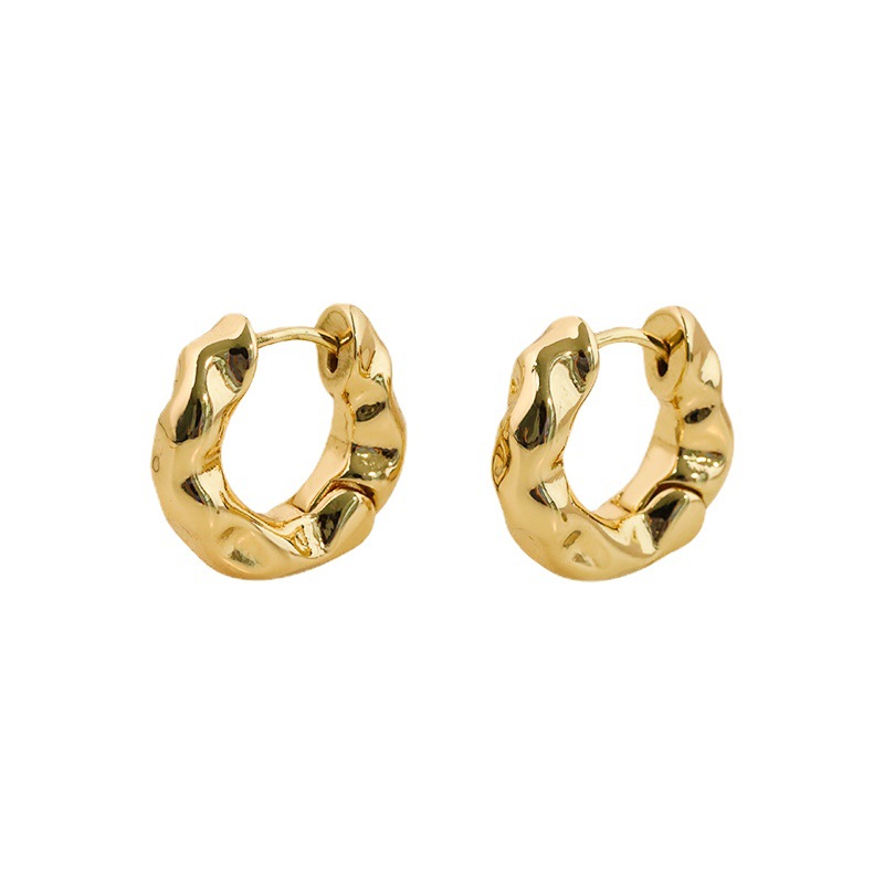 Pendientes de círculo de metal plisado moda retro de las mujeres estilo europeo y americano elegante personalidad S925 pendientes de plata pendientes ins