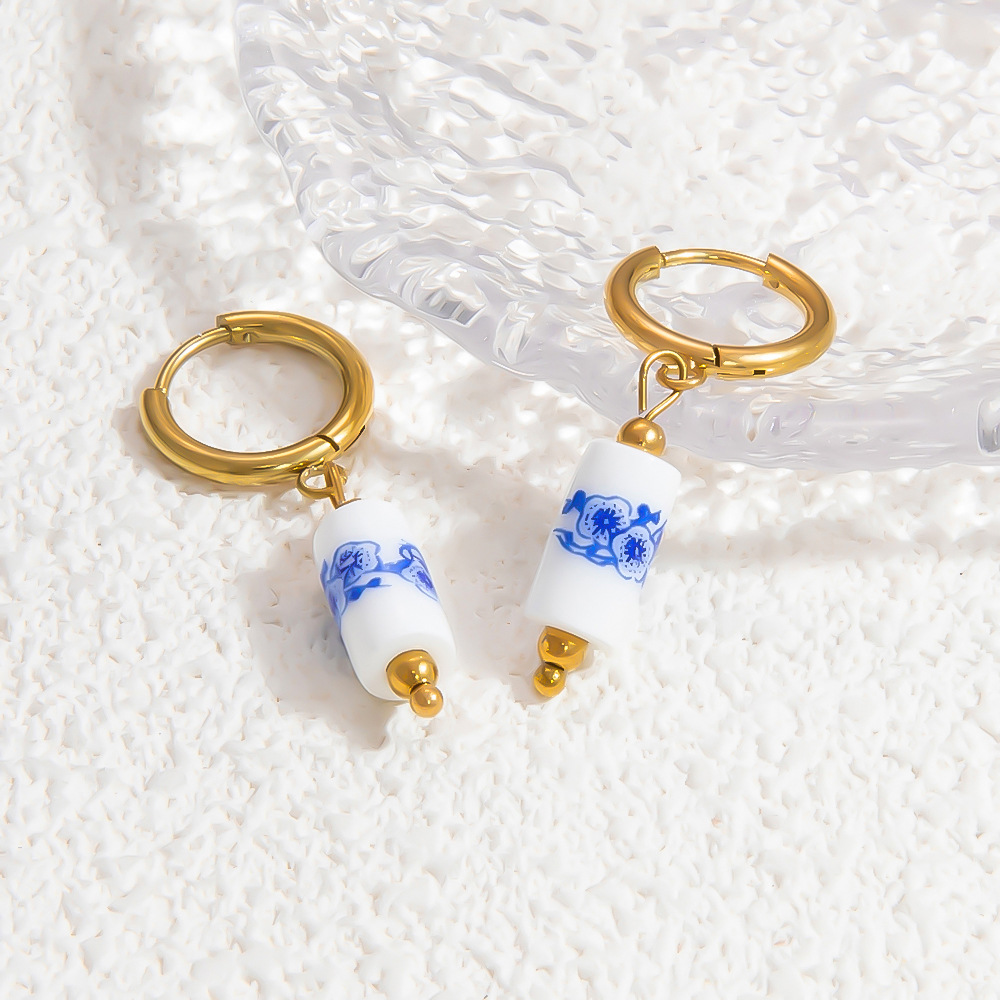 PVD Coated Stainless Steel Pendants Heart Shape 304 Stainless Steel Hip-Hop Vintage Style Waterproof Non Tarnish Earrings Necklace display picture 12