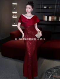 女式衬衫;女式马甲;上衣