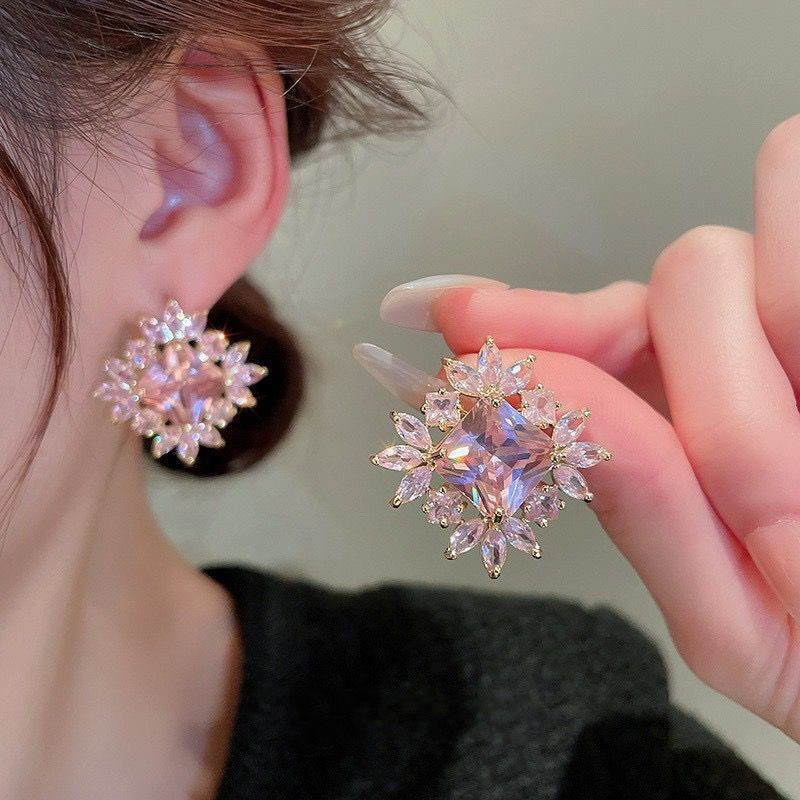 Alloy Ear Needle Material 1 Pair Simple Style Flower Inlay Alloy Artificial Diamond Ear Studs