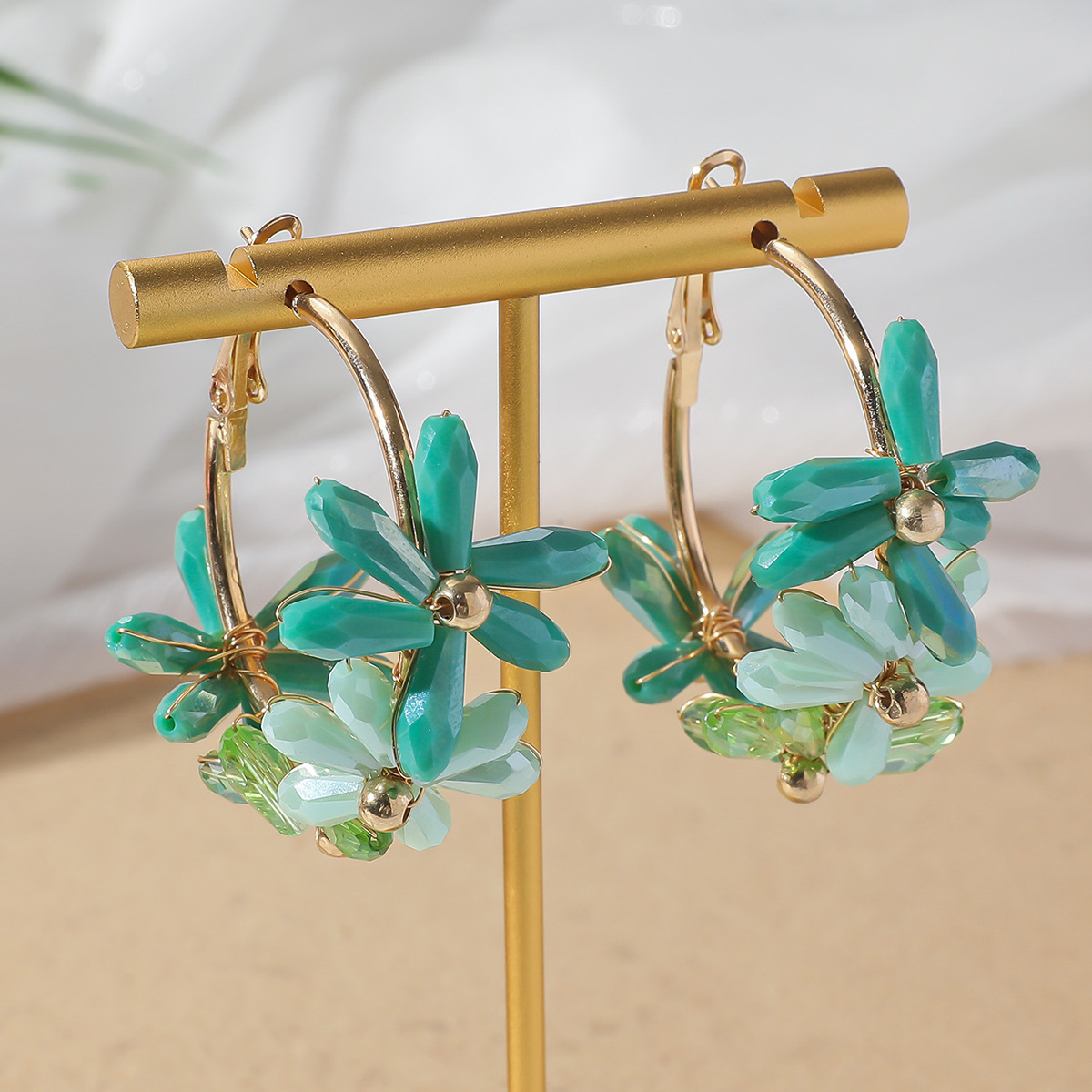 20g Weight 304 Stainless Steel Ear Needle Material Earrings Classification 1 Pair Quantity Holiday, Travel Occasion Artificial Crystal Material Flower Pattern All Seasons Season Women's Gender Vacation, Classic Style Style 1 Pair Vacation Classic Style Flower Artificial Crystal Earrings 3