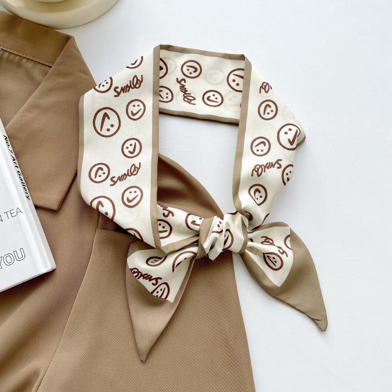 Bufanda de seda larga pequeña hembra caqui color desnudo estilo coreano impreso todo fósforo bolsa de corbata de pelo decorativo cinta pequeña banda de pelo bufanda