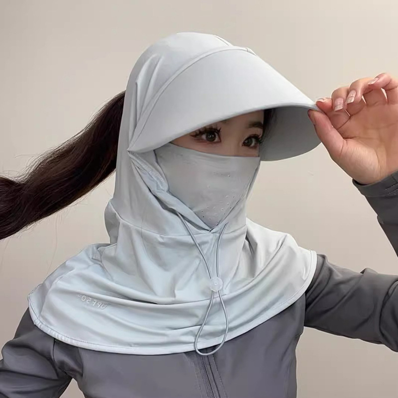 Second generation pull buckle [can be tied into a ponytail] light gray