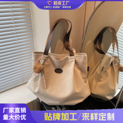 クロスボーダー高級感通勤大容量バッグ女性2025新型カジュアルバッグ